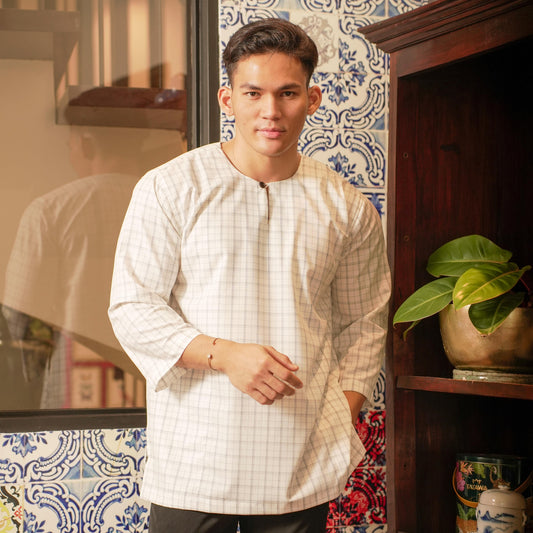 Kurta Petak Klasik Tailored fit