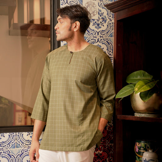 Kurta Petak Klasik Tailored fit